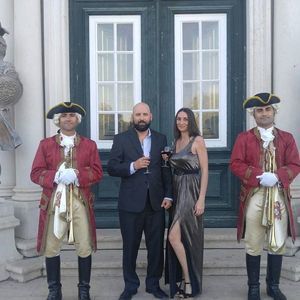 Meet your Posher, Jason